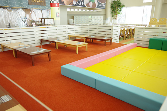 バブーン館内・キッズコーナー